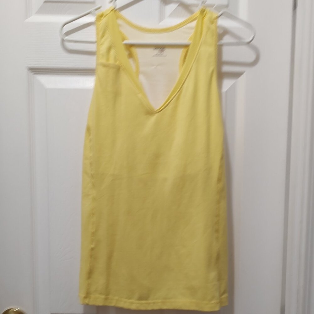Danskin Now. Women's Workout Top. Size XXL.